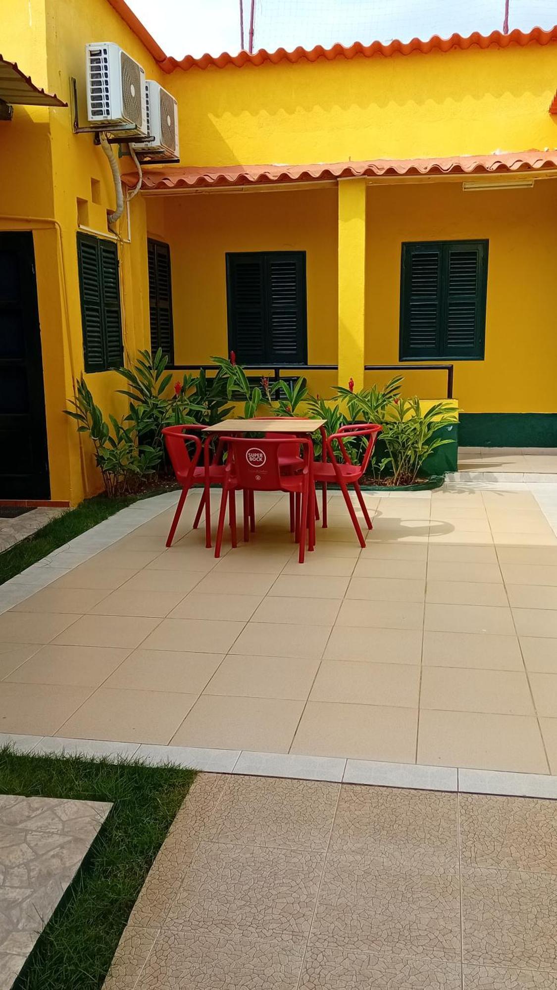 Residencialdes Bed and Breakfast Sao Tome Eksteriør billede